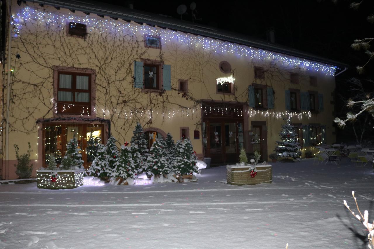 Auberge De La Charriole Taintrux Exterior foto